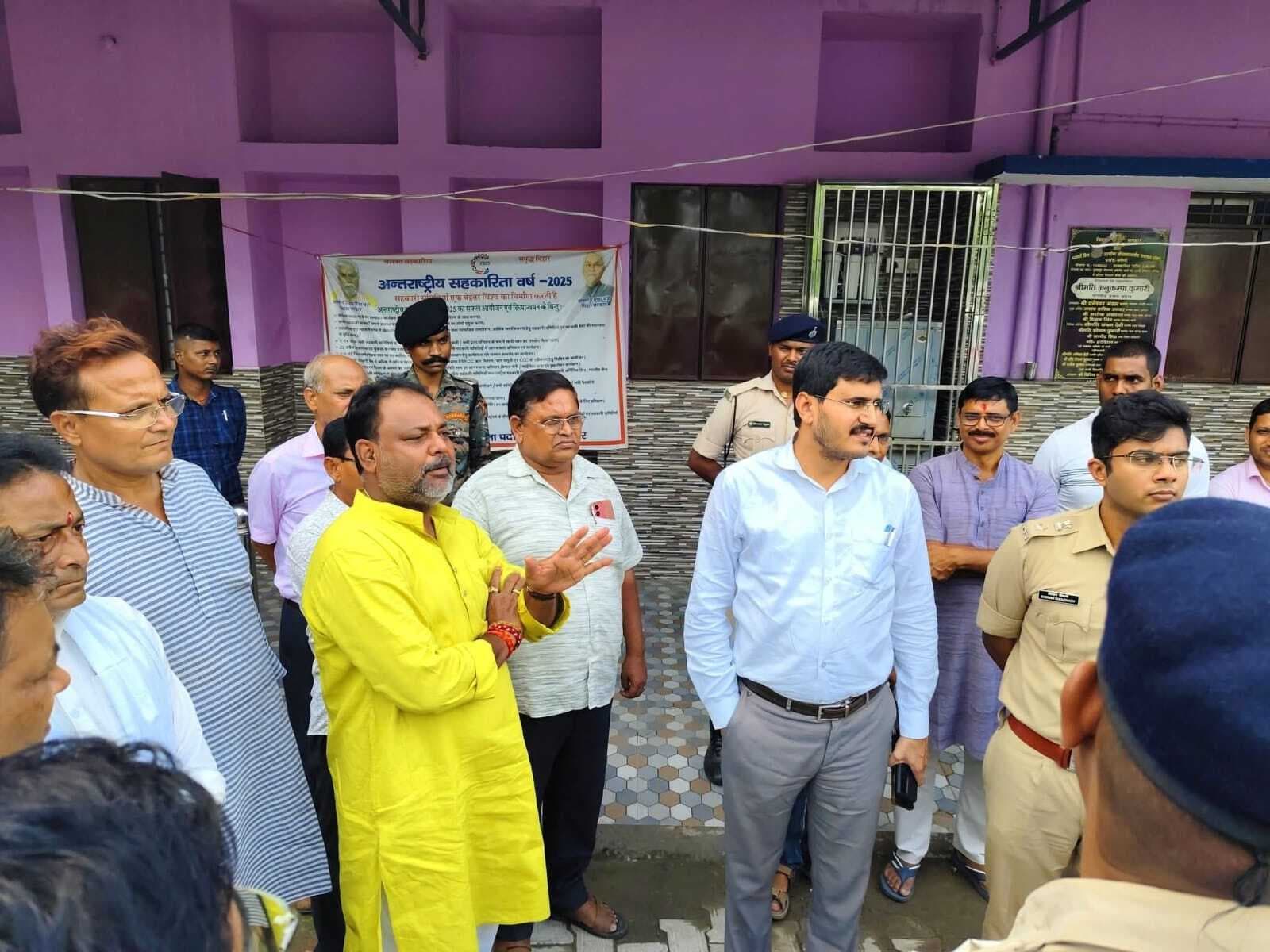 मुख्यमंत्री के कार्यक्रम को लेकर विधायक व एनडीए नेताओं ने लिया जायजा