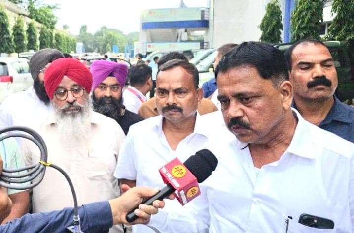 Jamshedpur news. गतिविधियों को गति देने के लिए मंत्री ने सीजीपीसी को रांची आमंत्रित किया : भगवान सिंह