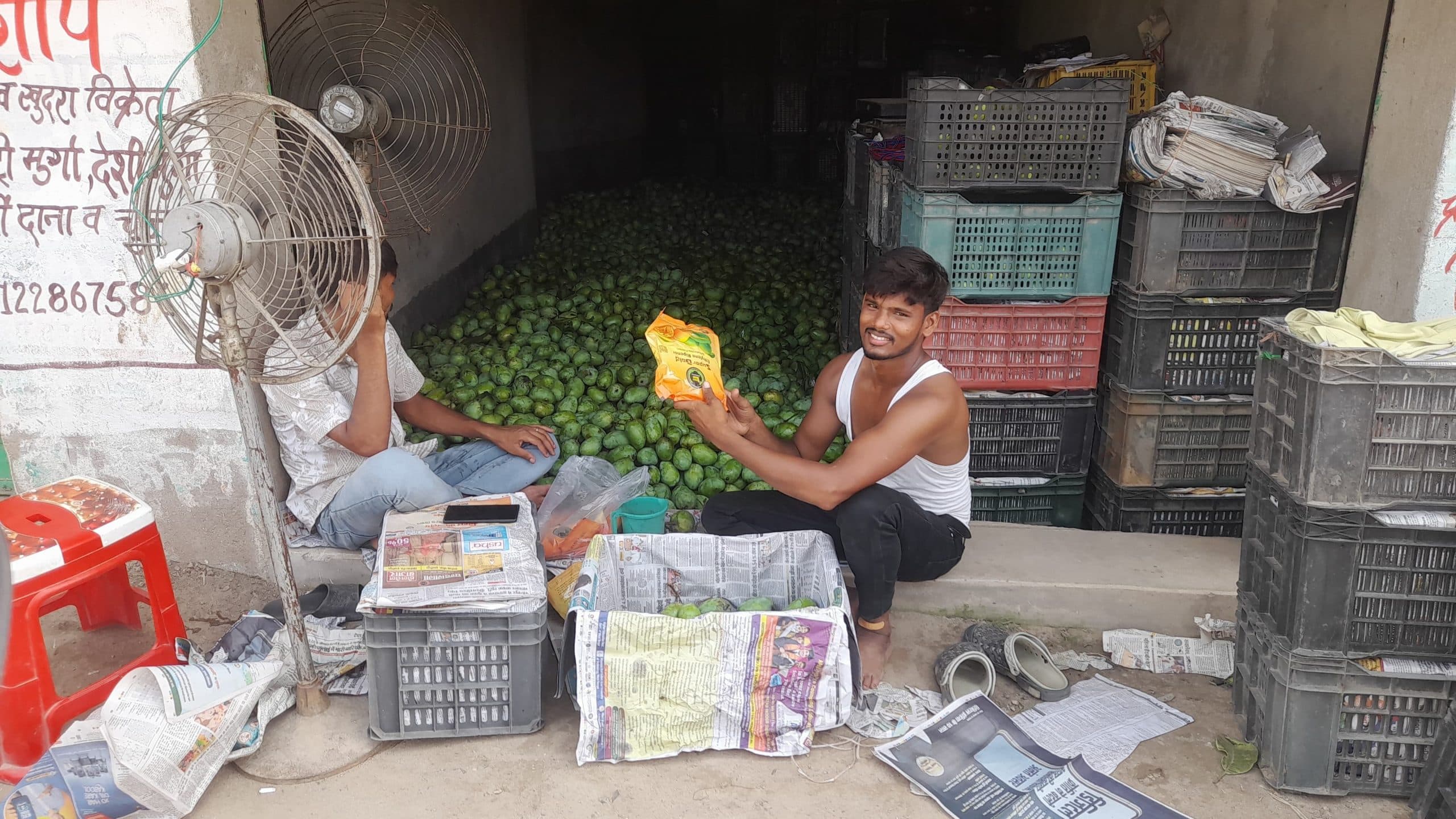 .स्वास्थ्य से खिलवाड़, केमिकल से पकाये आम धड़ल्ले से बिक रहे बाजार में