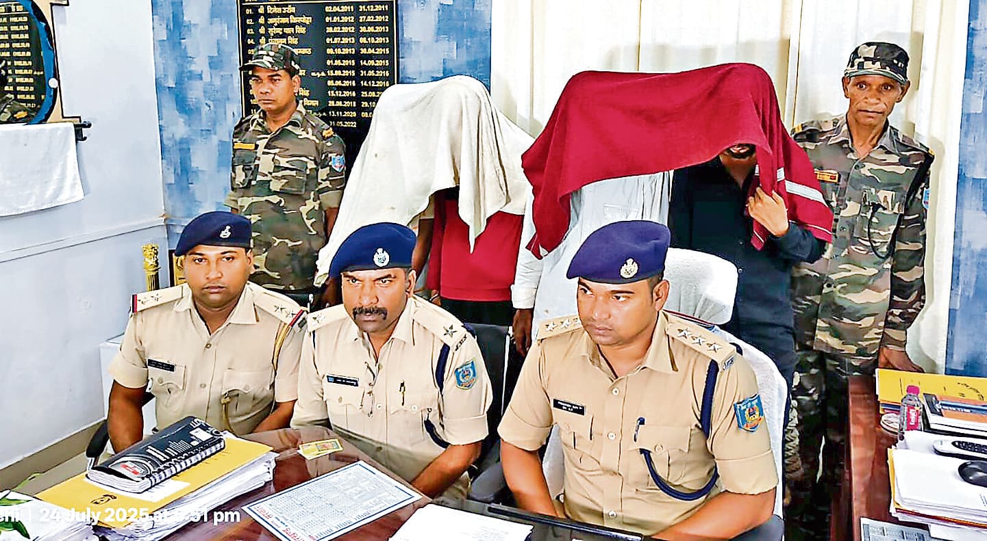 Ranchi news : अपराध की योजना बना रहे चार अपराधी गिरफ्तार