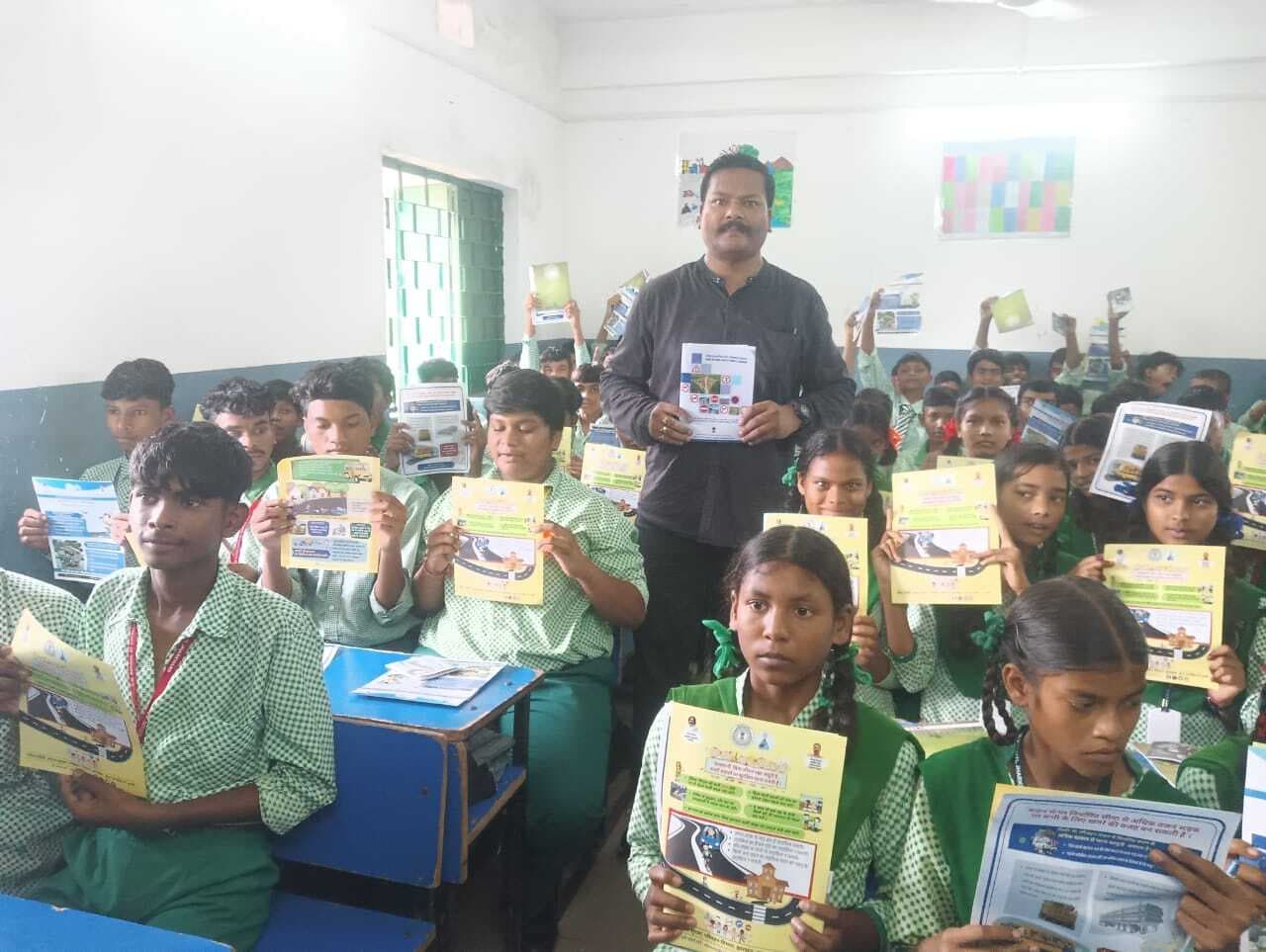 सड़क सुरक्षा जागरूकता कार्यक्रम