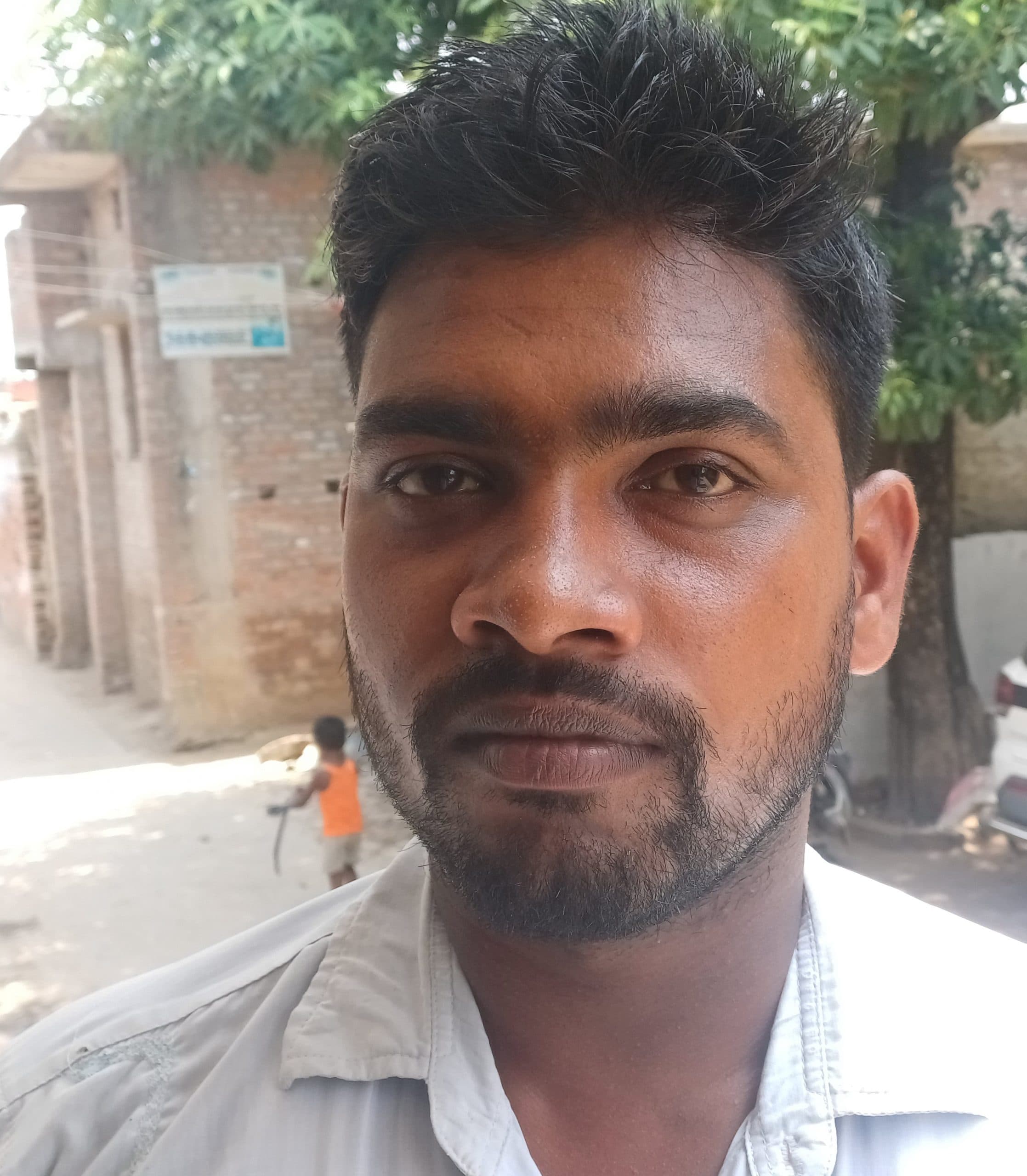 saran news. मांझी के पशु चिकित्सालयों में कर्मियों की कमी से इलाज हो रहा प्रभावित