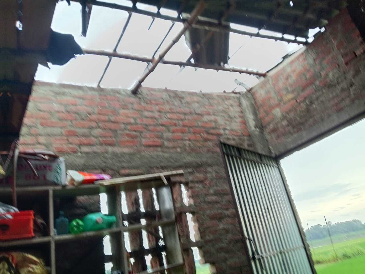 Samastipur News:हसनपुर में आंधी-पानी से लोगों की बढ़ी मुश्किलें, किसान खुश