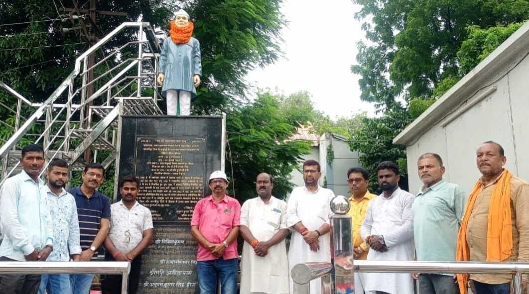 Samastipur News:प्रिंस ऑफ पार्लियामेंट की मनायी गयी पुण्यतिथि