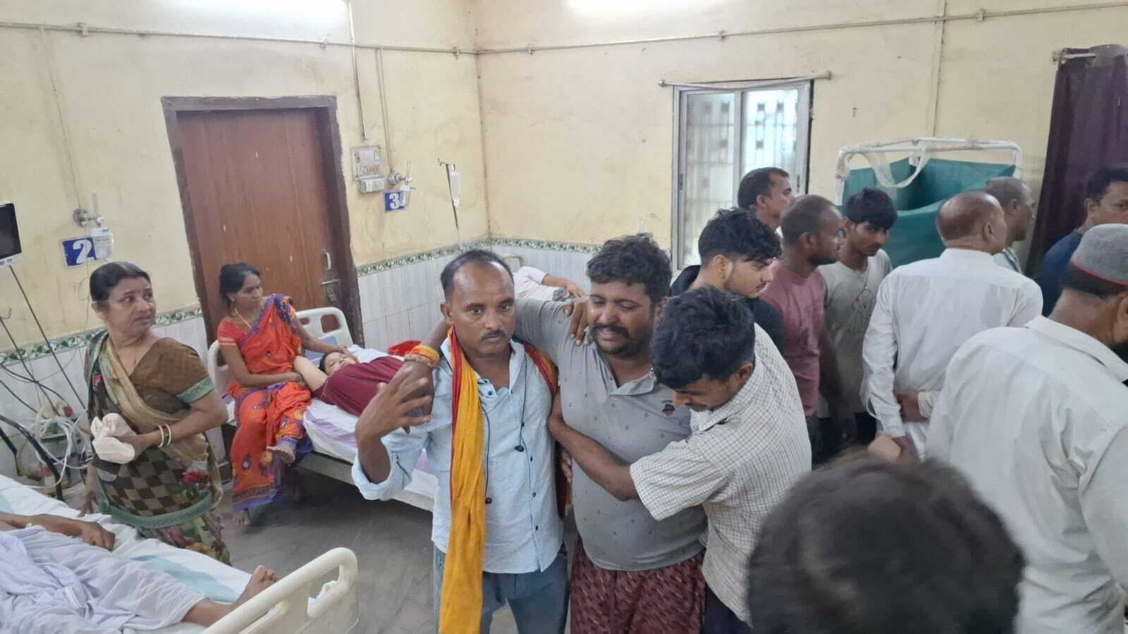 खेत में काम के दौरान करेंट लगने से किसान की मौत, परिजनों में कोहराम, मांझा थाना क्षेत्र के गौसिया गांव की घटना