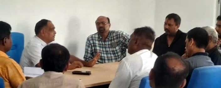 नवजात की मौत मामले में बदले जायेंगे सीएचसी बीकोठी के प्रभारी : सीएस