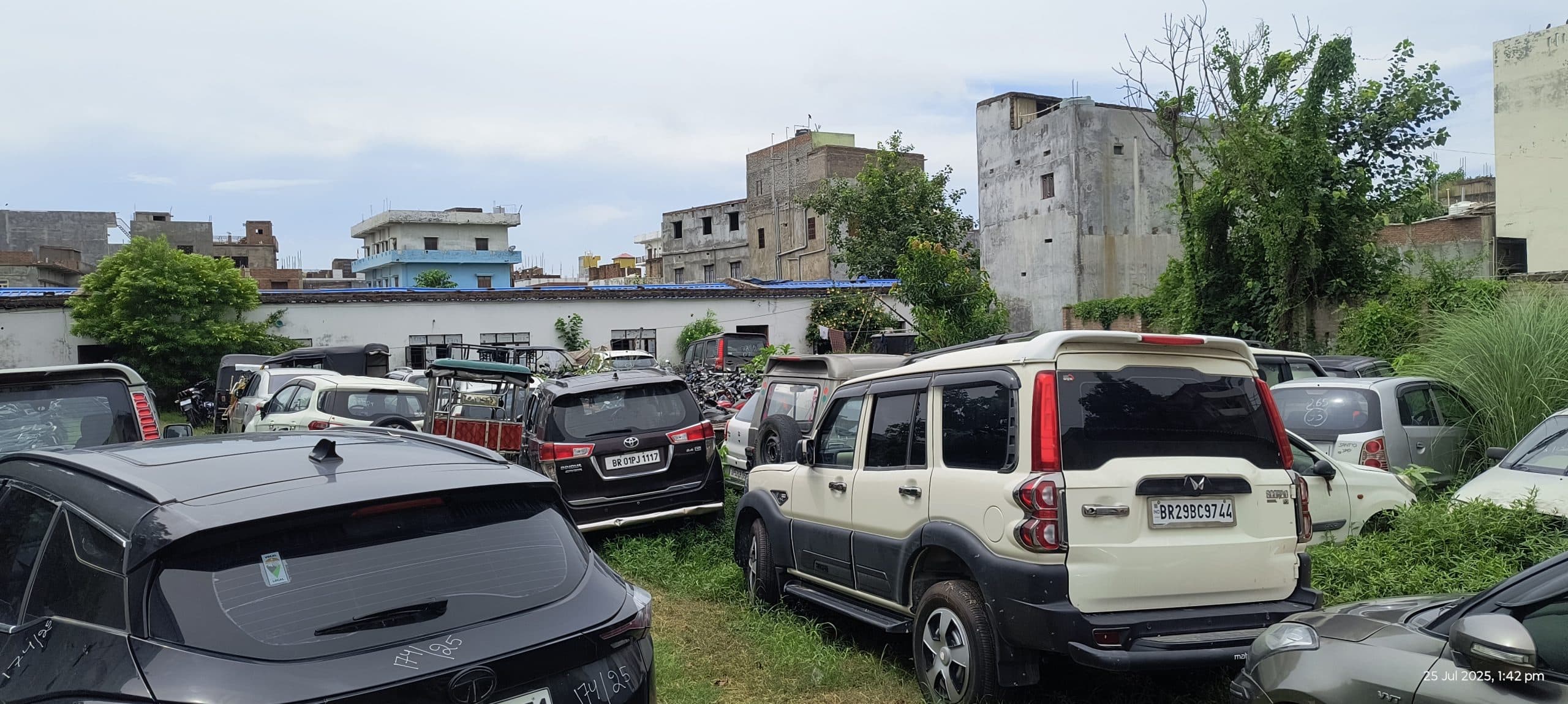 गोपालगंज में जब्त 142 वाहनों की 28 व 29 जुलाई को होगी नीलामी, तैयारी पूरी