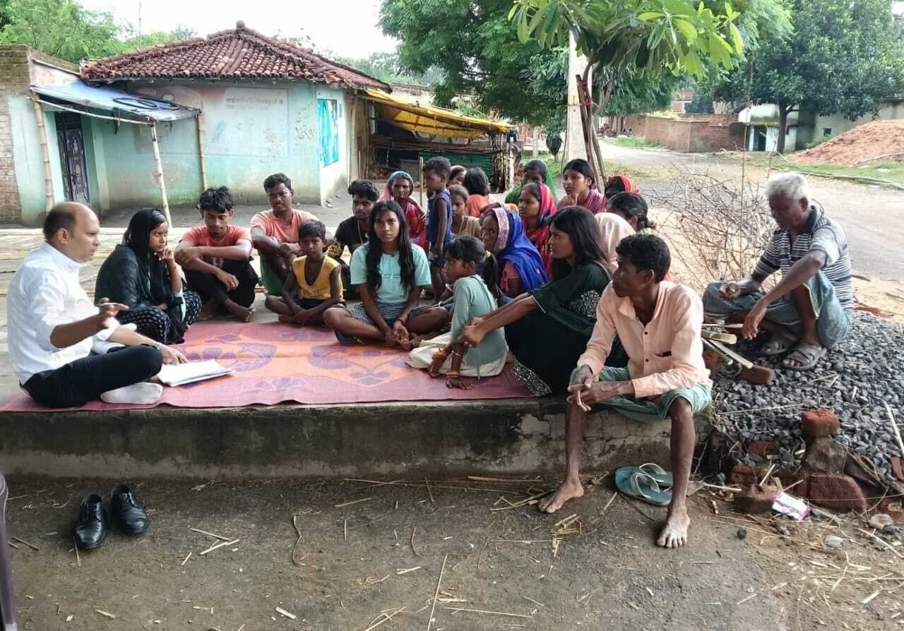 कौशल विकास के तहत किशोरियों काे मिला प्रशिक्षण