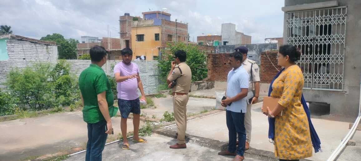 हथियारबंद अपराधियों ने आभूषण कारोबारी के घर की 75 लाख की चोरी