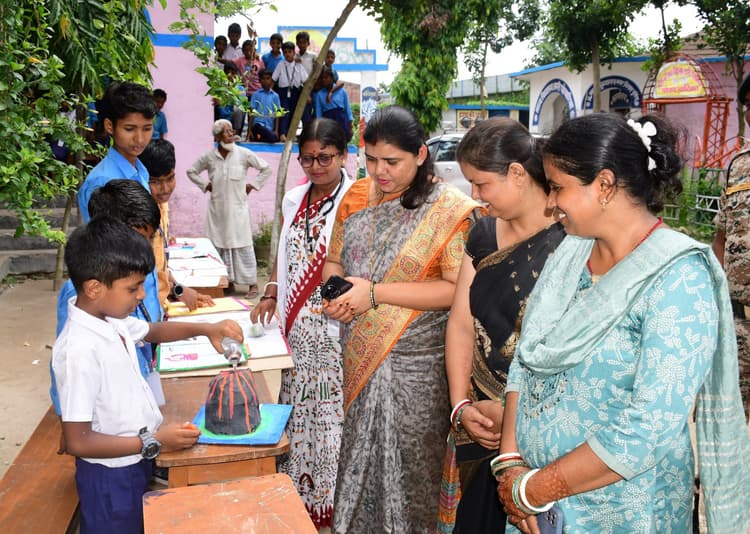 सपने बड़े देखो, साकार करने के लिए मेहनत करो : महापौर