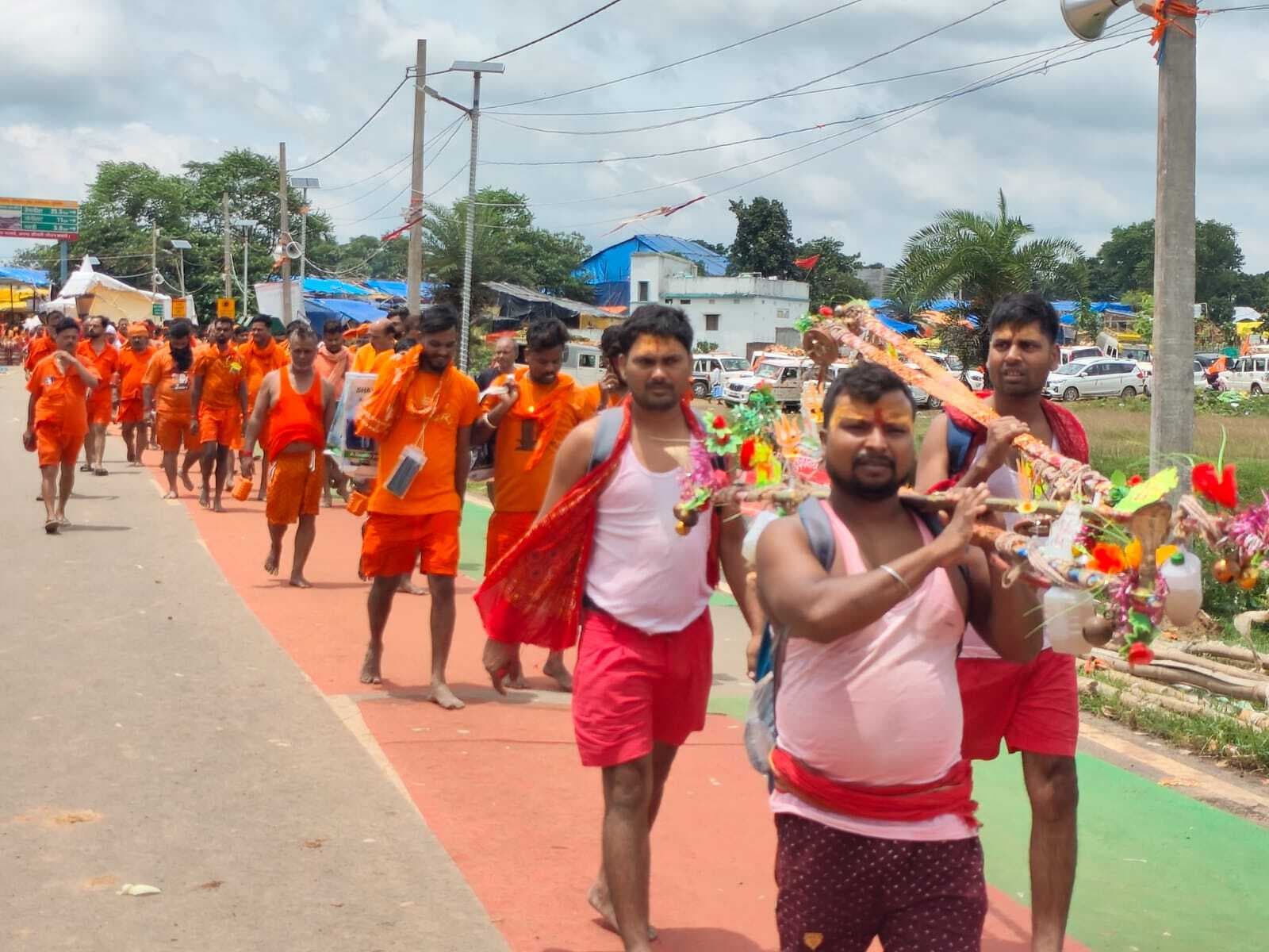 श्रावणी मेले में बासुकिनाथ धाम पर श्रद्धालुओं का उमड़ा सैलाब