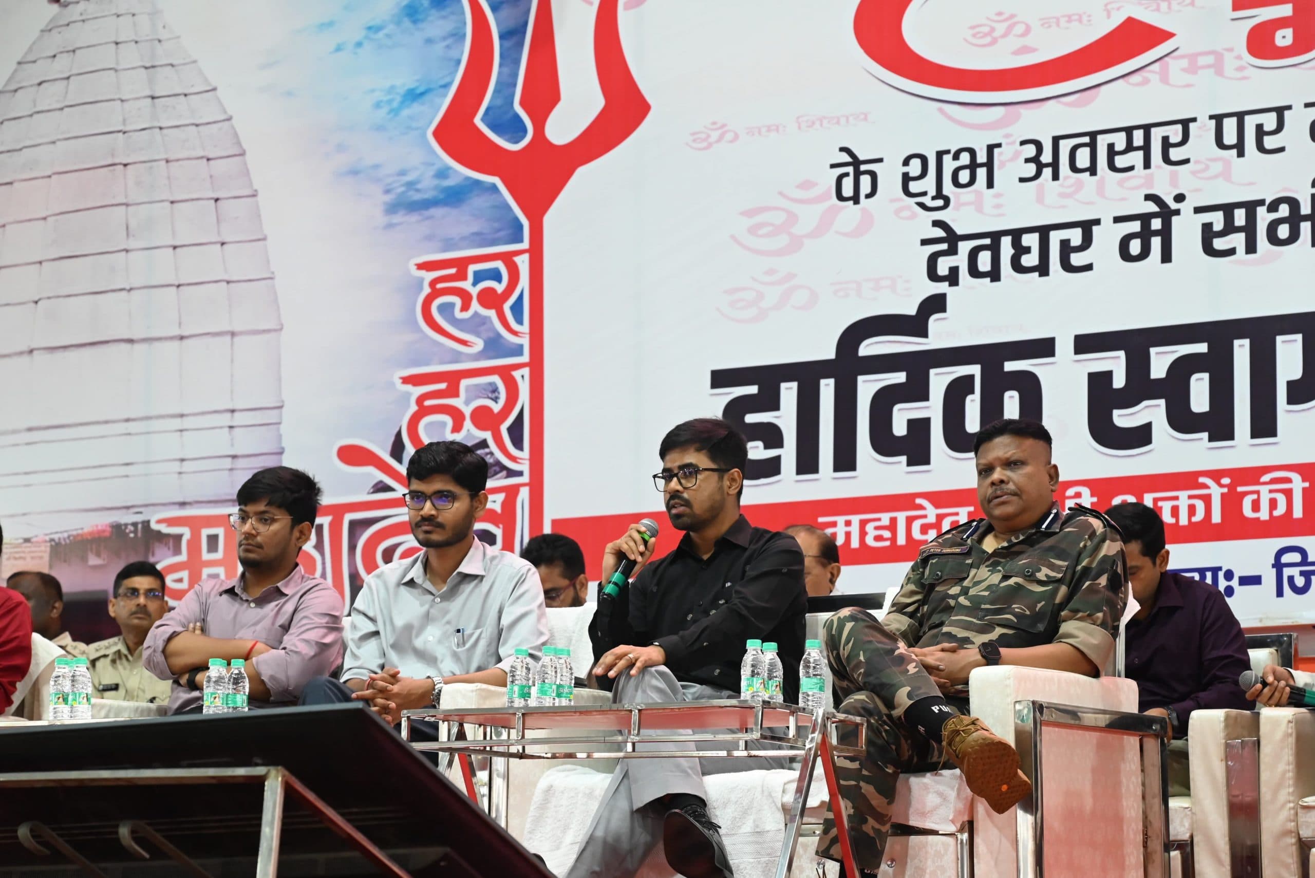 Deoghar News : कतार नहीं रुके, सेवा में झलके विनम्रता: डीसी