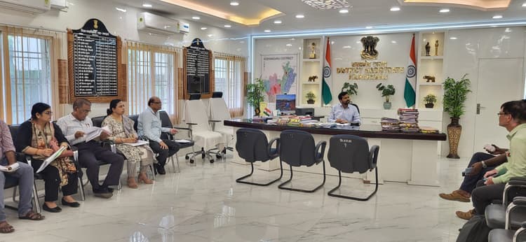 नवोदय विद्यालय में नामांकन के लिये 27 को लगायें कैंप