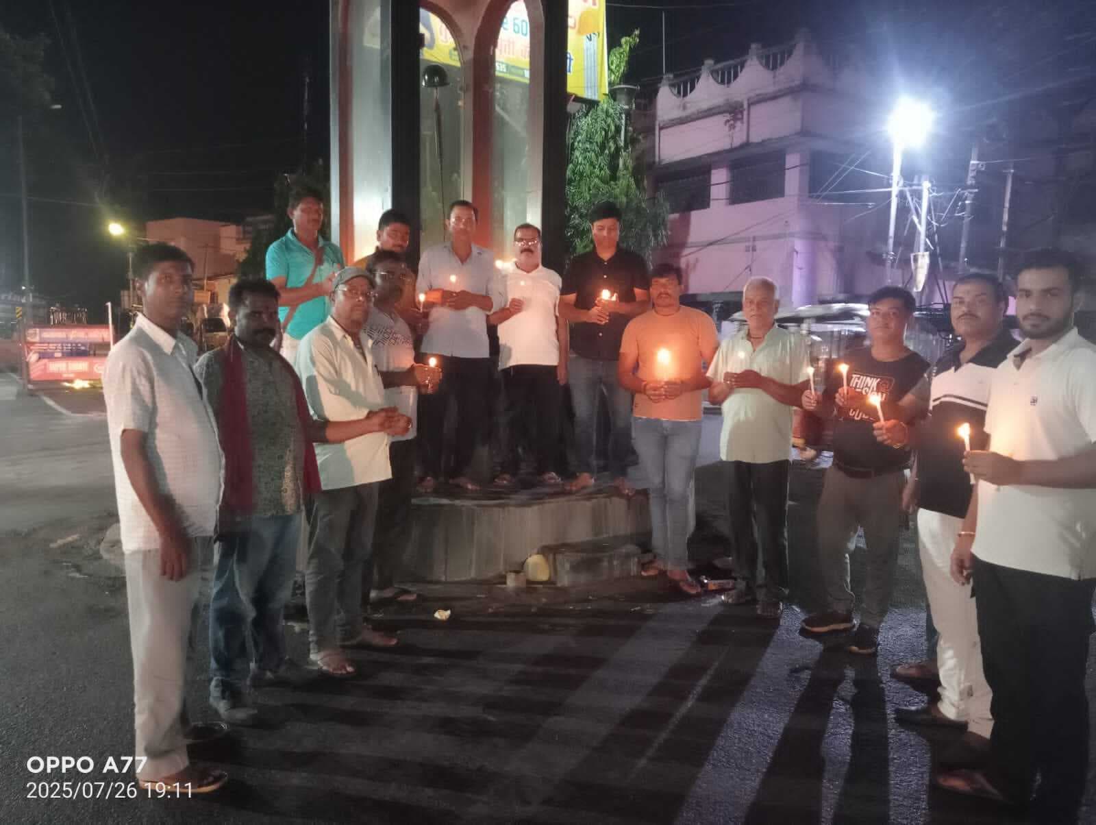 कारगिल दिवस पर वीर शहीदों को दी गयी श्रद्धांजलि