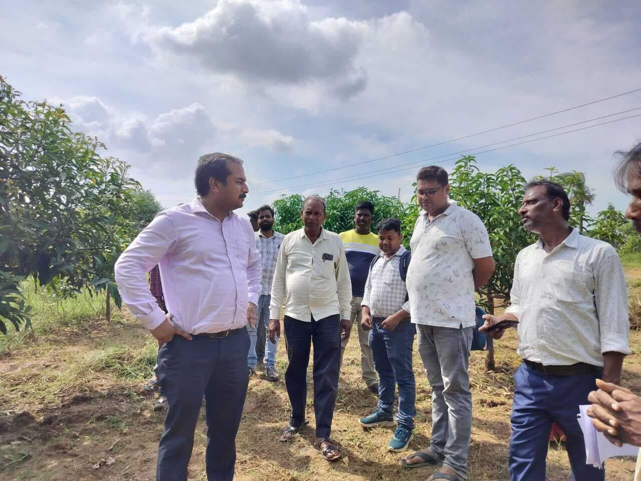 निपनिया पंचायत की योजनाओं का डीडीसी ने किया निरीक्षण