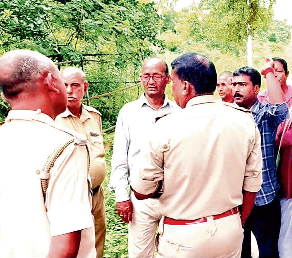 नानूर में तालाब से छात्रा का शव मिलने से सनसनी