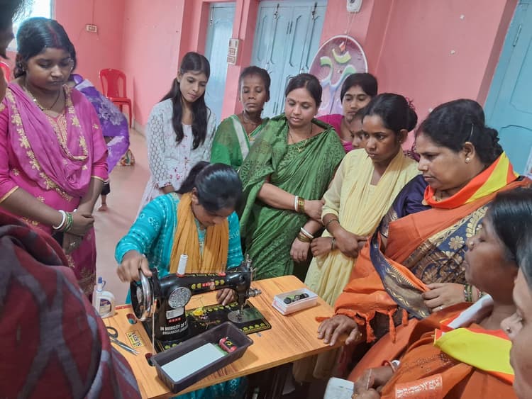 साईं बाबा मंदिर में सिलाई, कटाई व बुनाई प्रशिक्षण शुरू