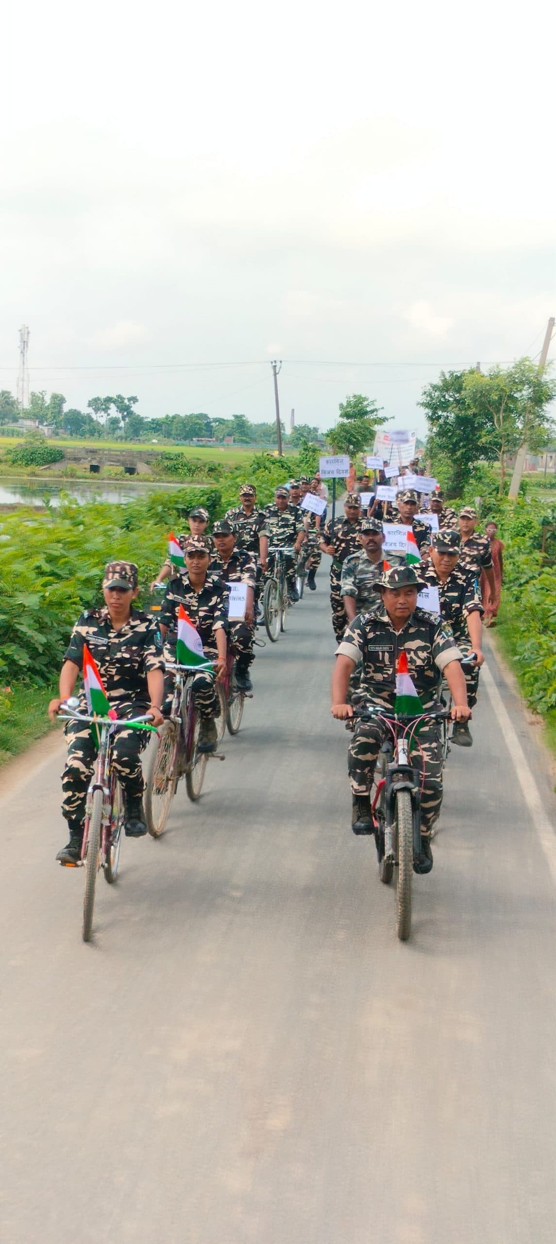 एसएसबी के जवानों ने निकाला साइकिल रैली