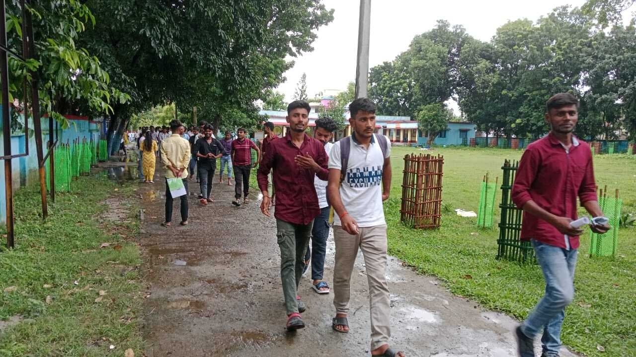 सिपाही भर्ती की परीक्षा में 3325 परीक्षार्थी हुए शामिल