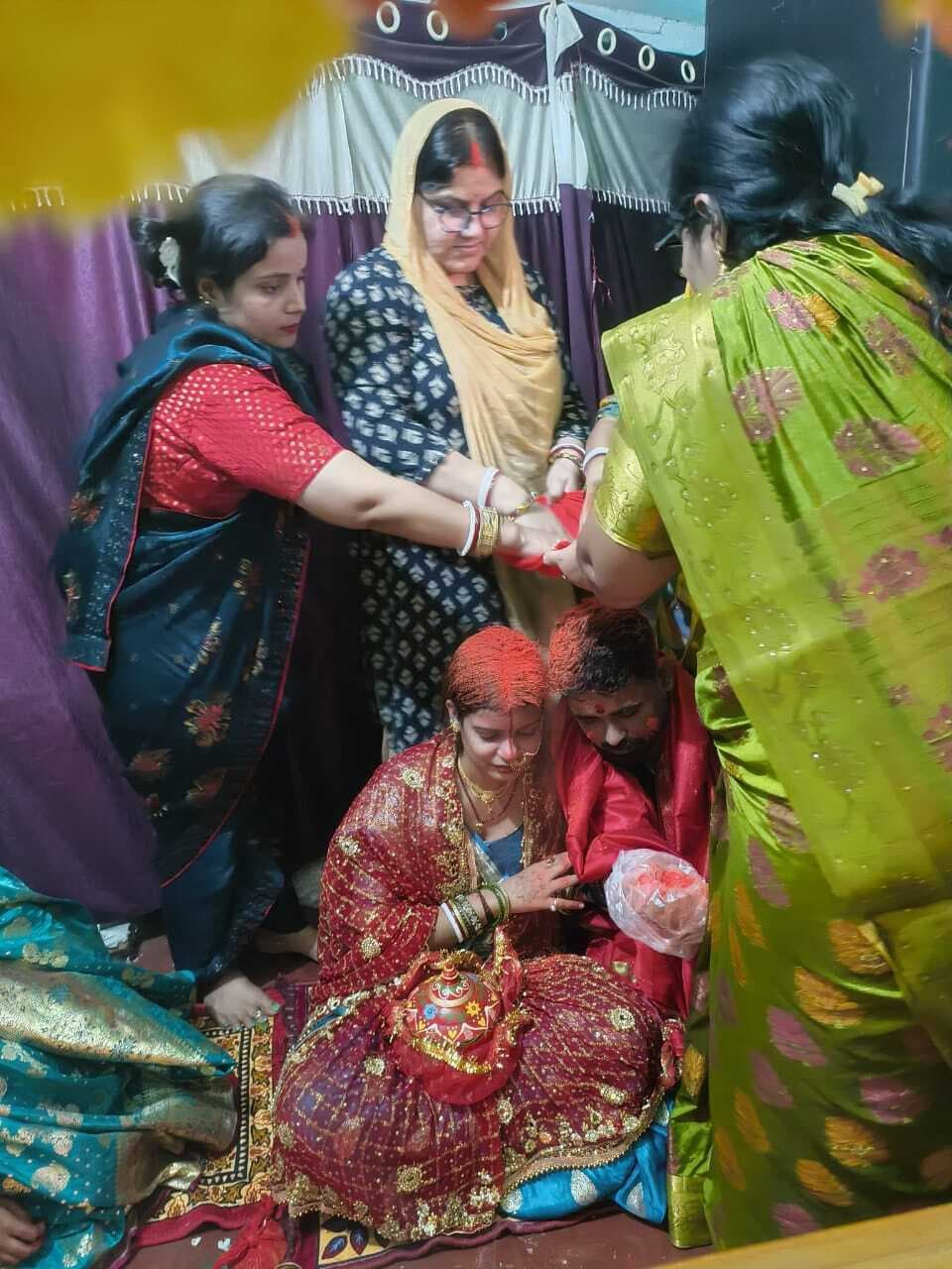 Deoghar News : मधुश्रावणी व्रत का समापन, शिव-पार्वती की कथा संग गूंजे सुहाग के गीत