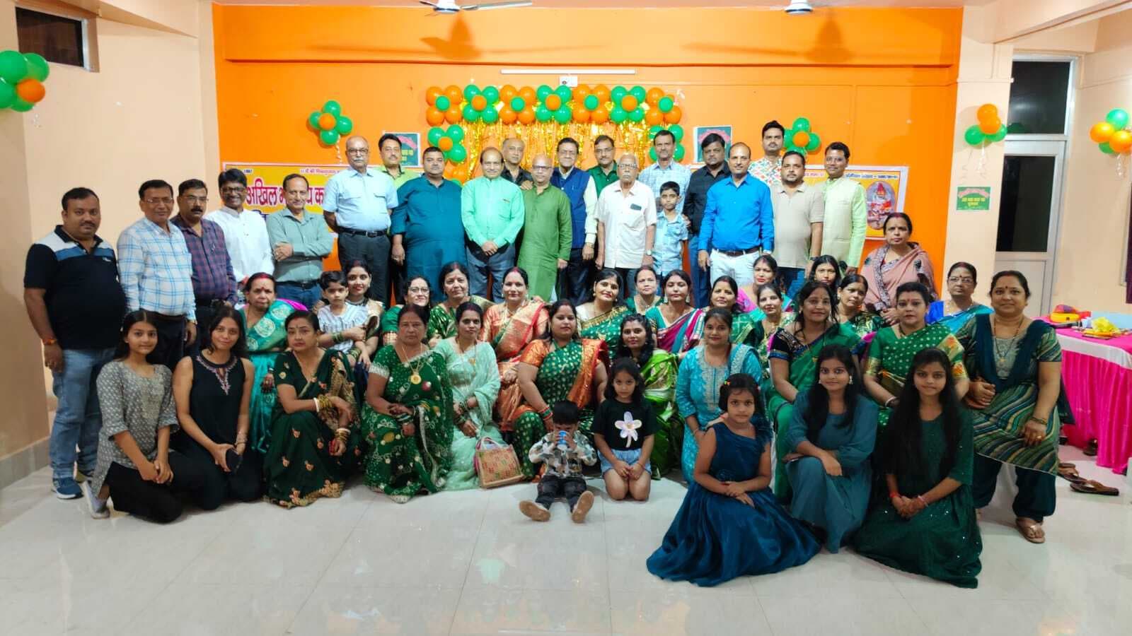 महिलाओं ने सावन महोत्सव का जमकर उठाया लुत्फ