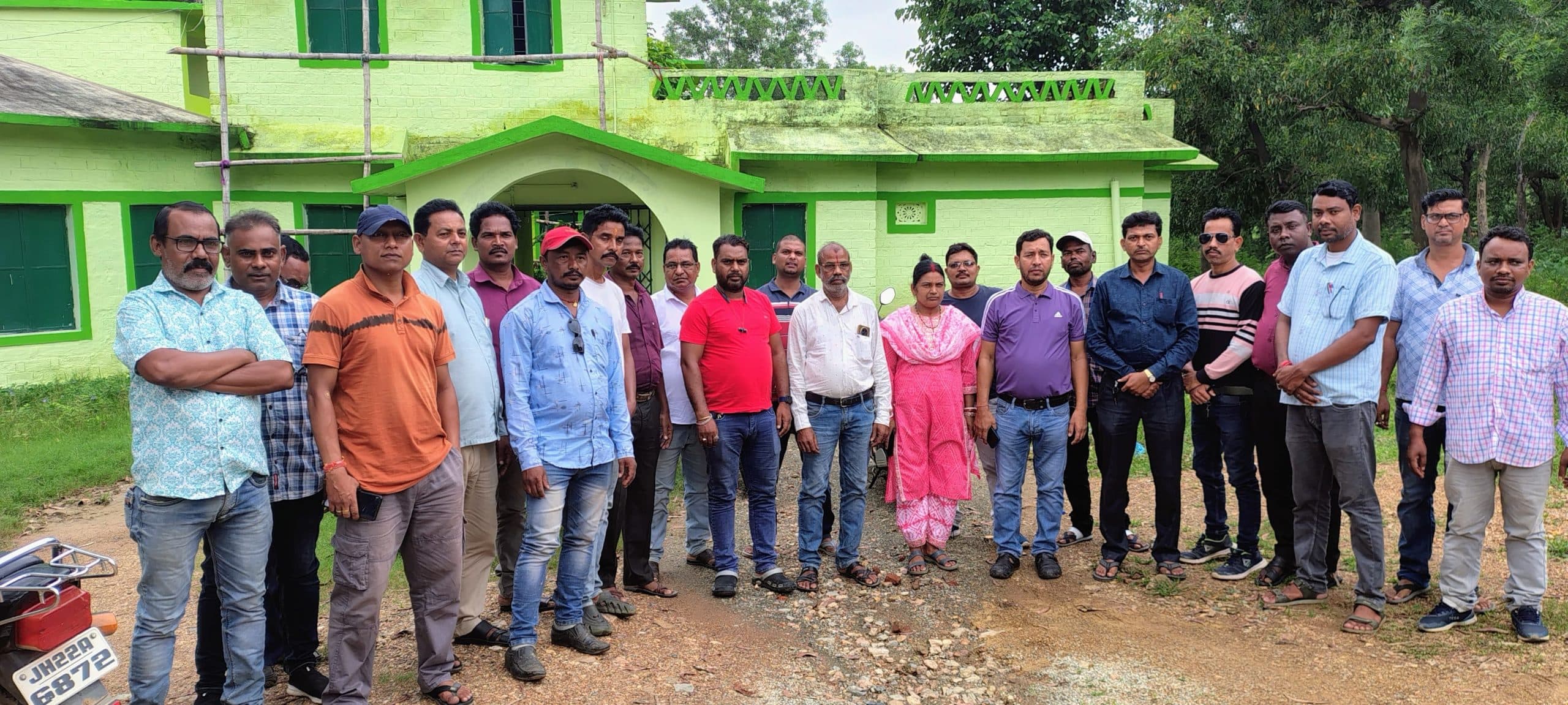 Seraikela Kharsawan News : सहायक अध्यापकों को आश्वासन देकर ठगती रही है राज्य सरकार : अतुल चंद्र