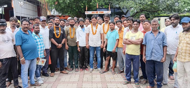 Bokaro News : सफाई कर्मचारियों व चालकों ने बनाया संगठन