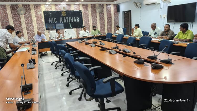 गुणवत्तापूर्ण शिक्षा के सभी स्तरों पर पहल जरूरी: डीइओ