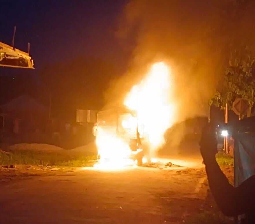 फागिंग मशीन में आग लगने से मची अफरा- तफरी