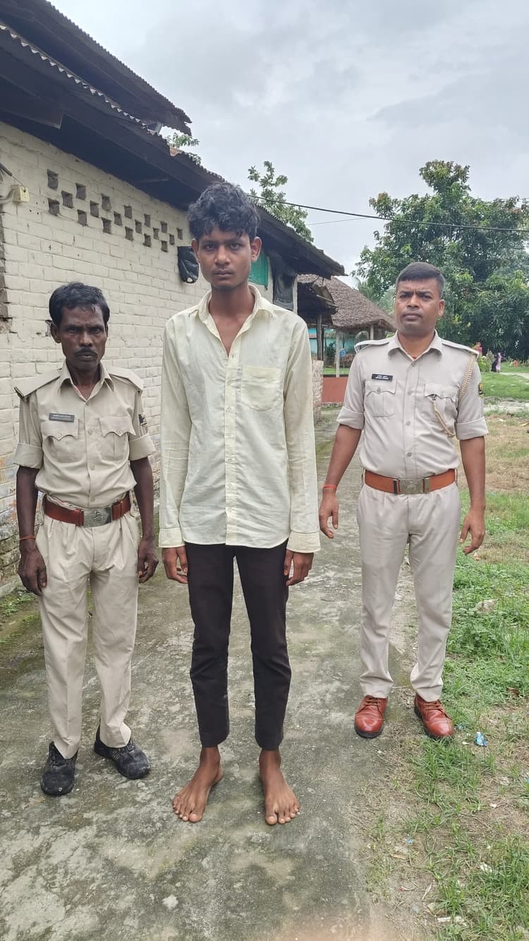 132 ग्राम ब्राउन शुगर के साथ एक तस्कर गिरफ्तार