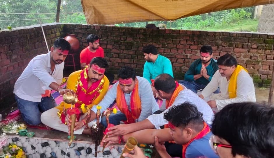 Bokaro News : सावन की तीसरी सोमवारी पर शिवालयों में उमड़े श्रद्धालु
