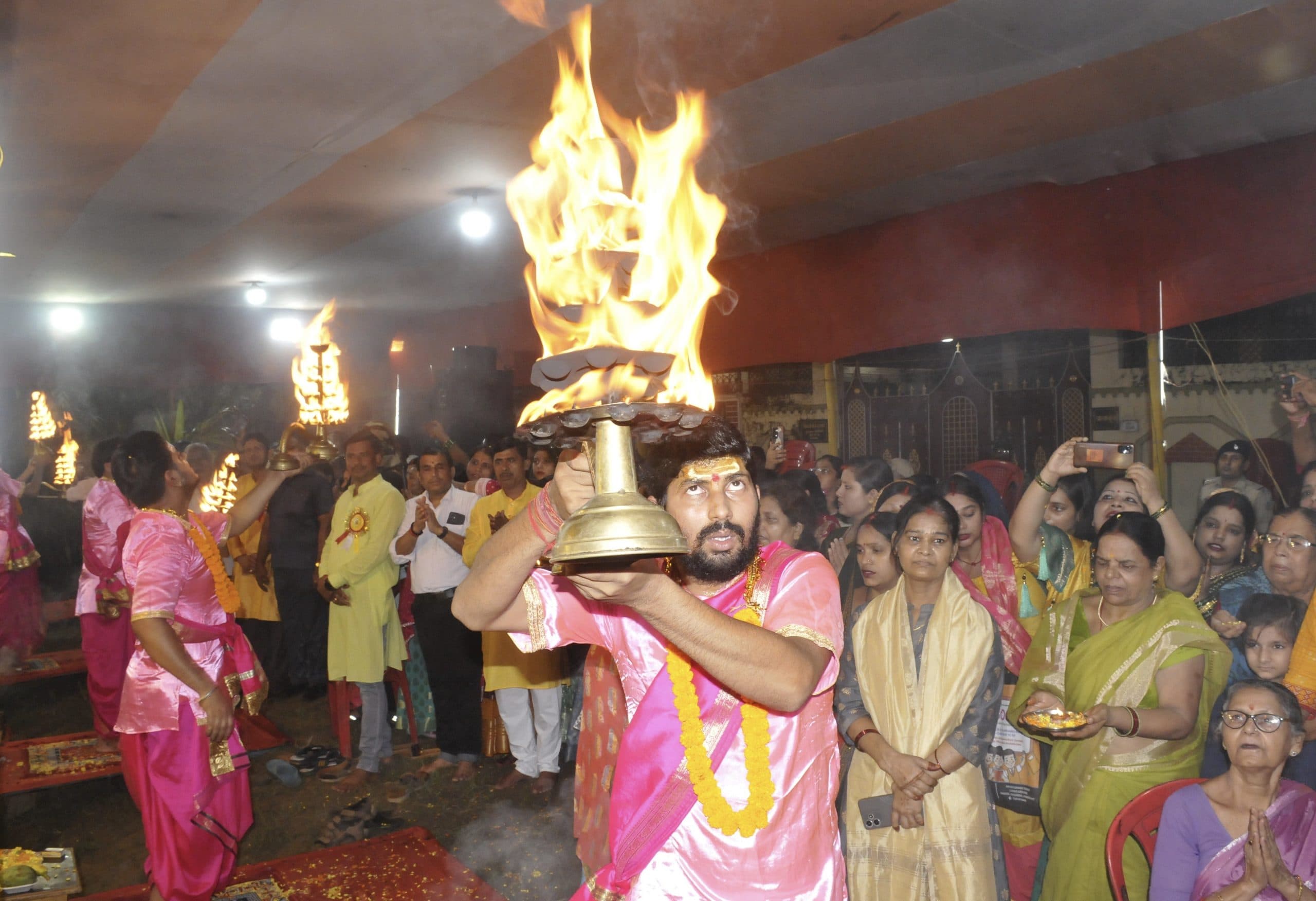 Dhanbad News : गंगा धरा, शिव गंगा धरा, हर हर बोले नम: शिवाय