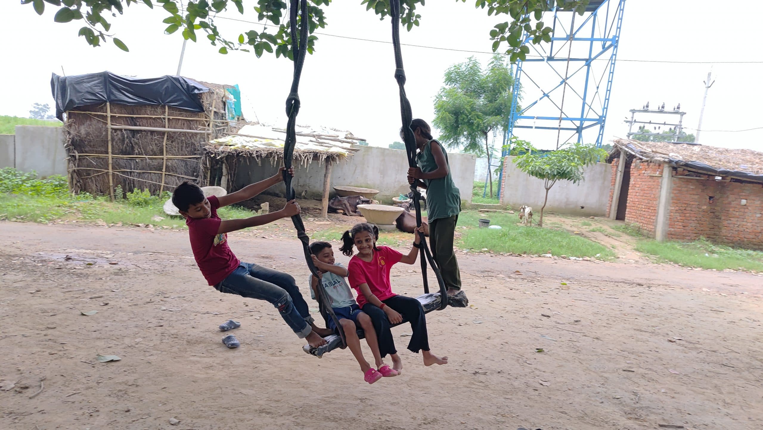 नागपंचमी पर लोगों ने खेले पारंपरिक खेल