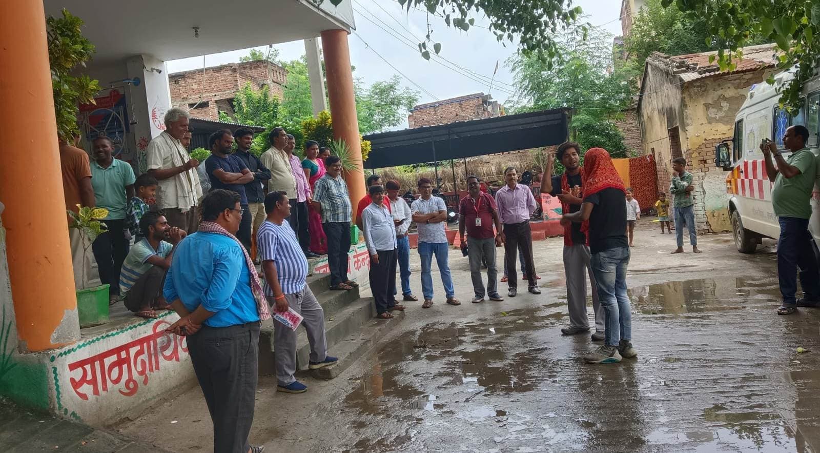 Saran News : नुक्कड़ नाटक के जरिये दिया गया परिवार नियोजन का संदेश