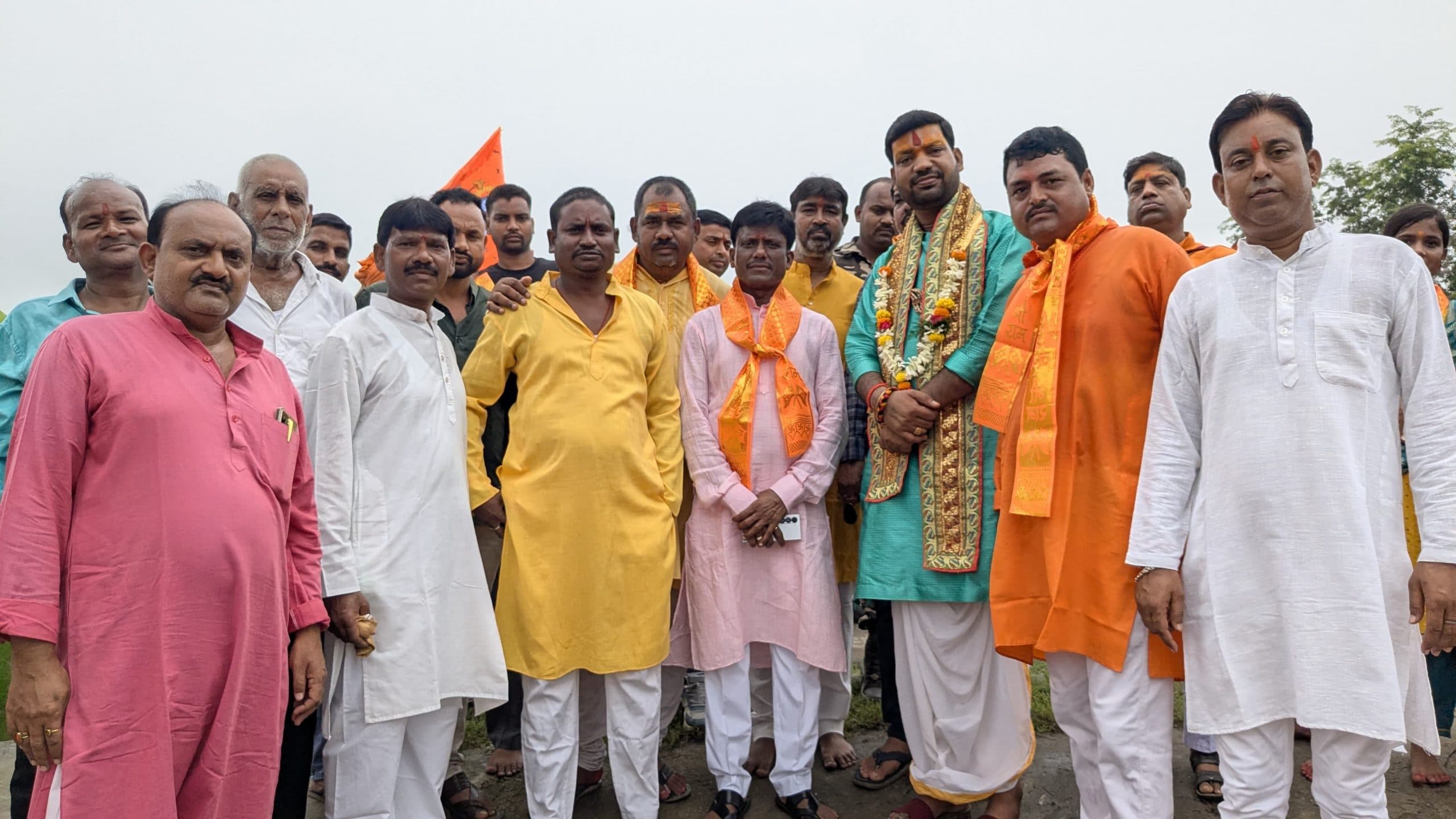 Dhanbad News : कलशयात्रा के साथ जिंक कॉलोनी सिनीडीह में शुरू हुई शिव महापुराण कथा