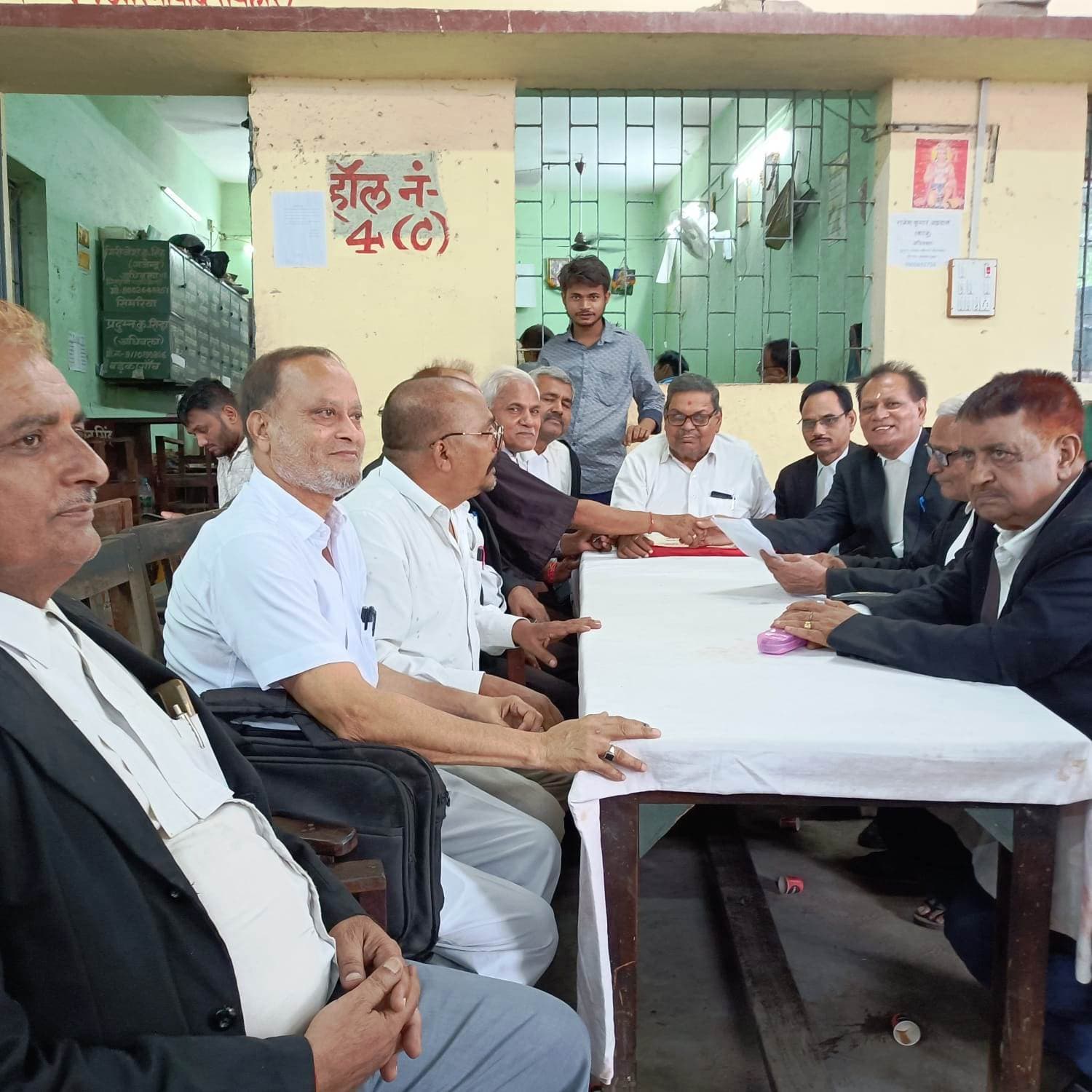 विशेष मध्यस्थता अभियान में पूरा सहयोग करेंगे अधिवक्ता