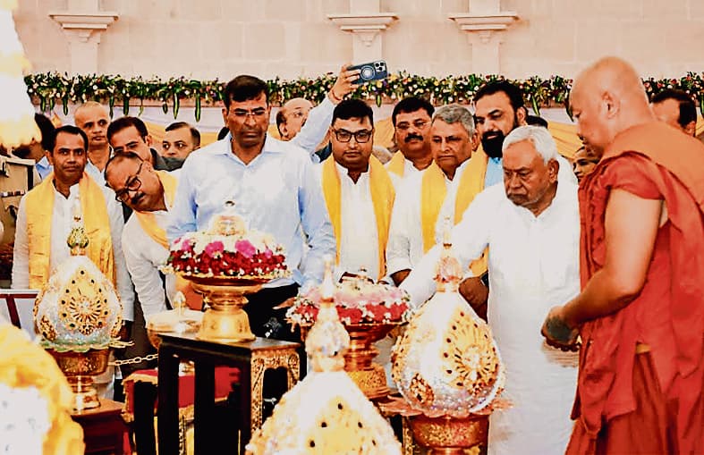 Hajipur News : वैशाली में सीएम ने किया बुद्ध सम्यक दर्शन संग्रहालय का उद्घाटन