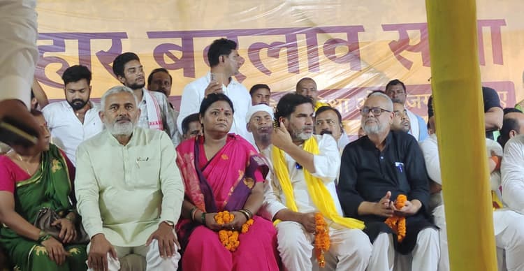 हम पीठ से बोरा हटाकर, बस्ता देने आये हैं : प्रशांत किशोर