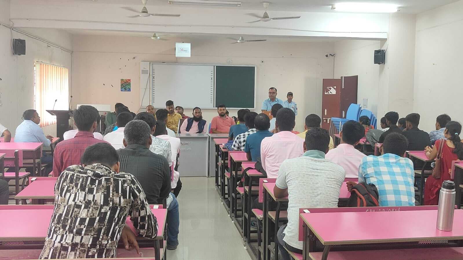 गवर्नमेंट पॉलिटेक्निक कॉलेज में प्रथम वर्ष के छात्रों के लिए इंडक्शन कार्यक्रम आयोजित