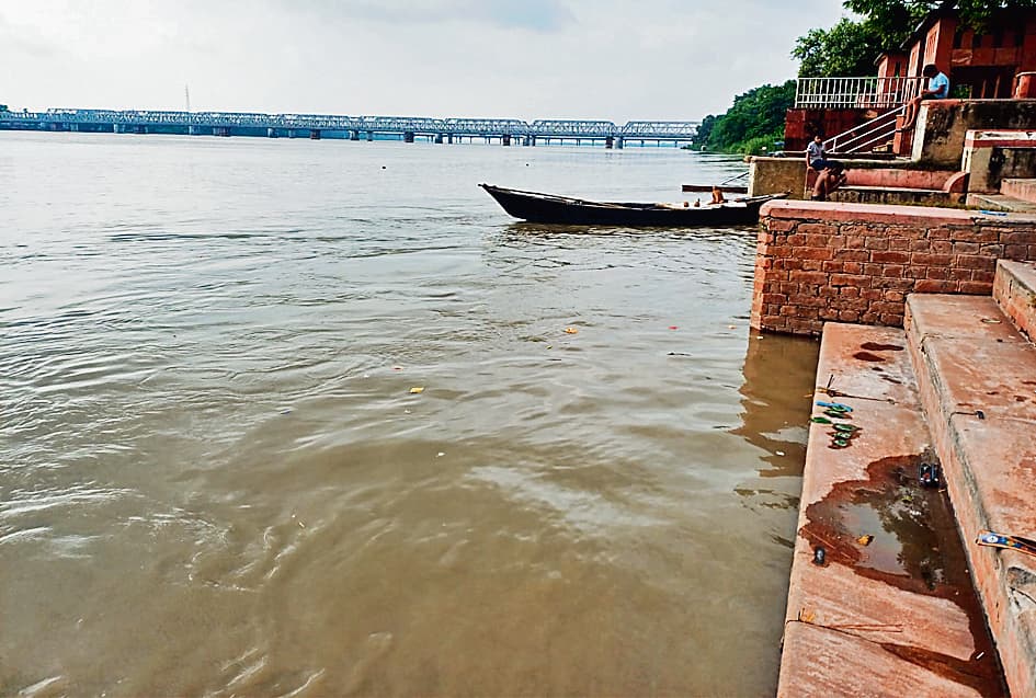 Hajipur News : गंगा खतरे के निशान से 69 सेमी नीचे, लालगंज में गंडक 99 सेमी दूर