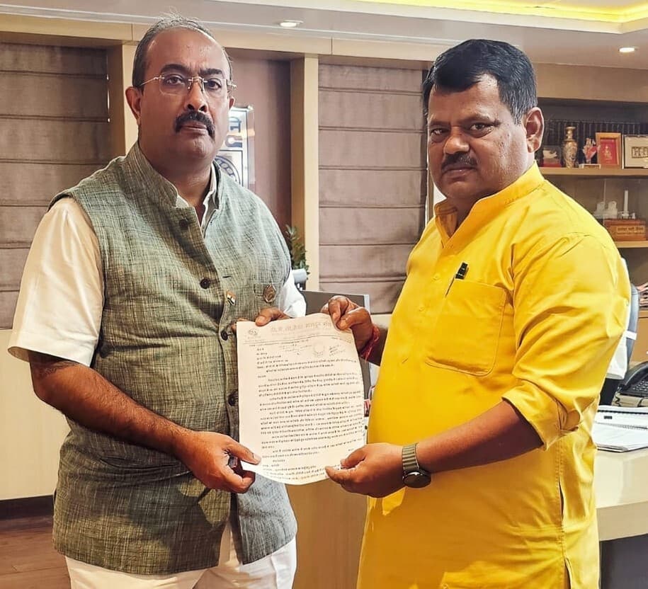 Bokaro News : डीवीसी क्वार्टरों से स्मार्ट मीटर हटाने की मांग