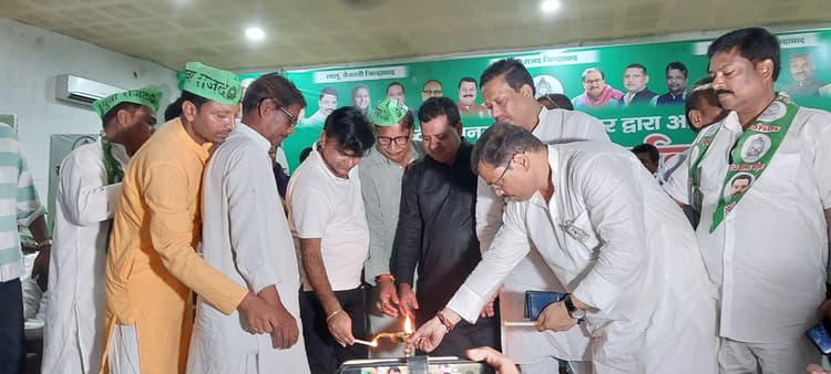 युवा संवाद में तेजस्वी को सीएम बनाने का युवाओं ने लिया संकल्प