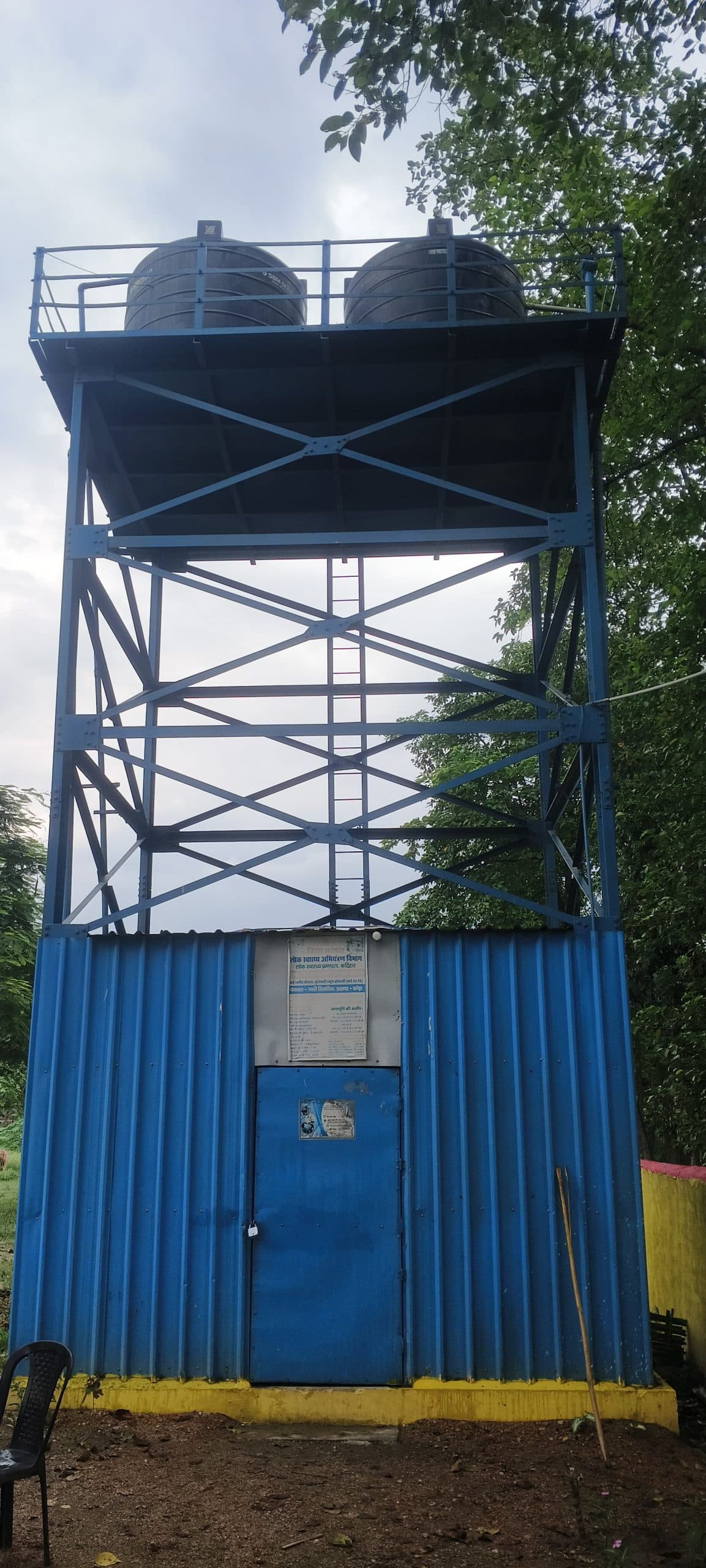 ऑपरेटरों को दस माह से नहीं मिला मानदेय, जलापूर्ति किया ठप