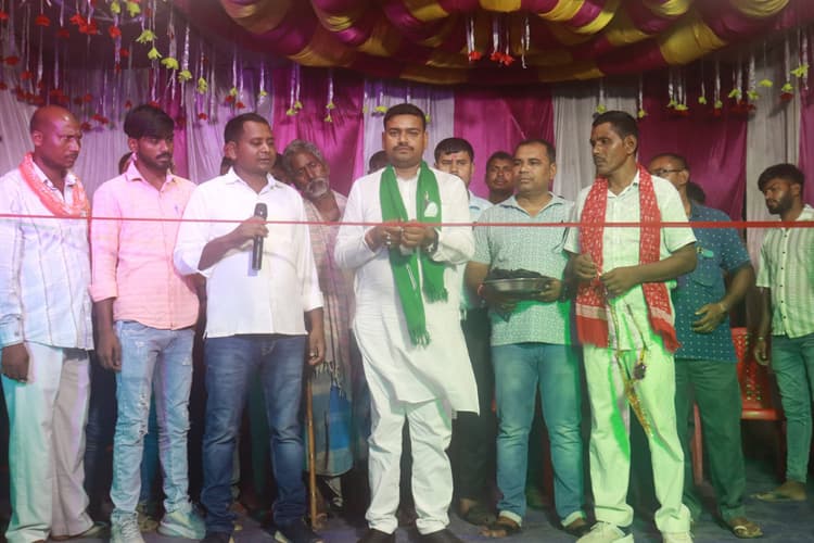 मेला से आपसी भाईचारा का होता है संचार