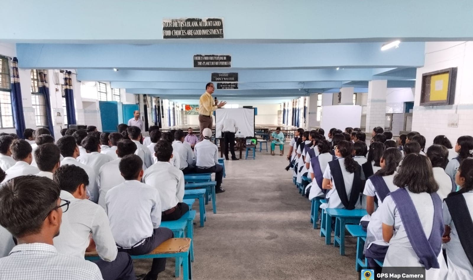 Motihari: नवोदय विद्यालय में कैरियर व बिहेवीयर विषय पर संगोष्ठी आरंभ