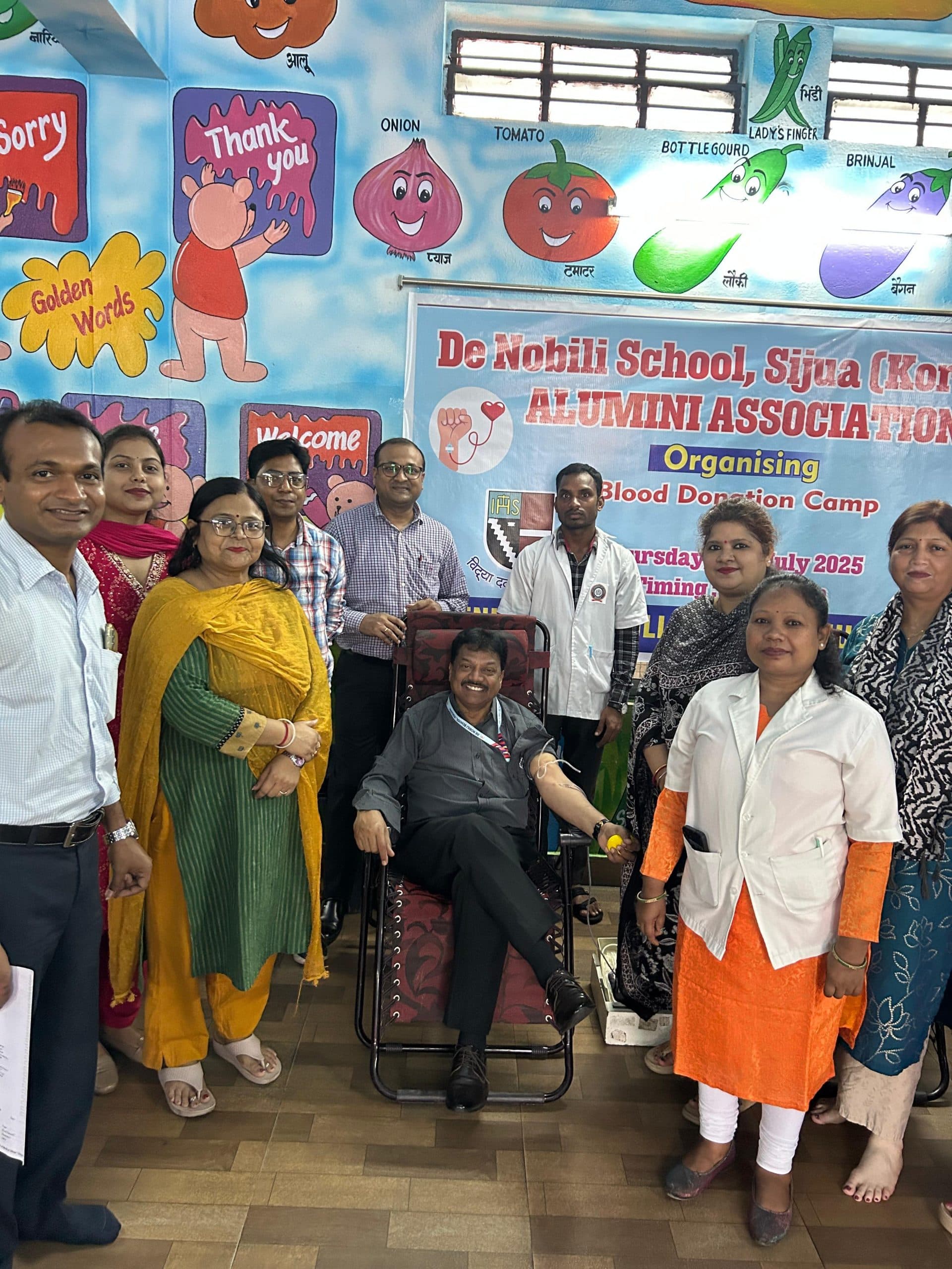 Dhanbad News : डी-नोबिली स्कूल कोड़ाडीह में एल्युमनी एसो. का रक्तदान शिविर