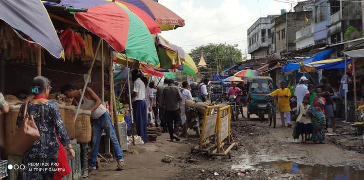 सब्जी मंडी हड़ताल समाप्त होते ही मंडी में लौटी रौनक, लोगों ने ली राहत की सांस