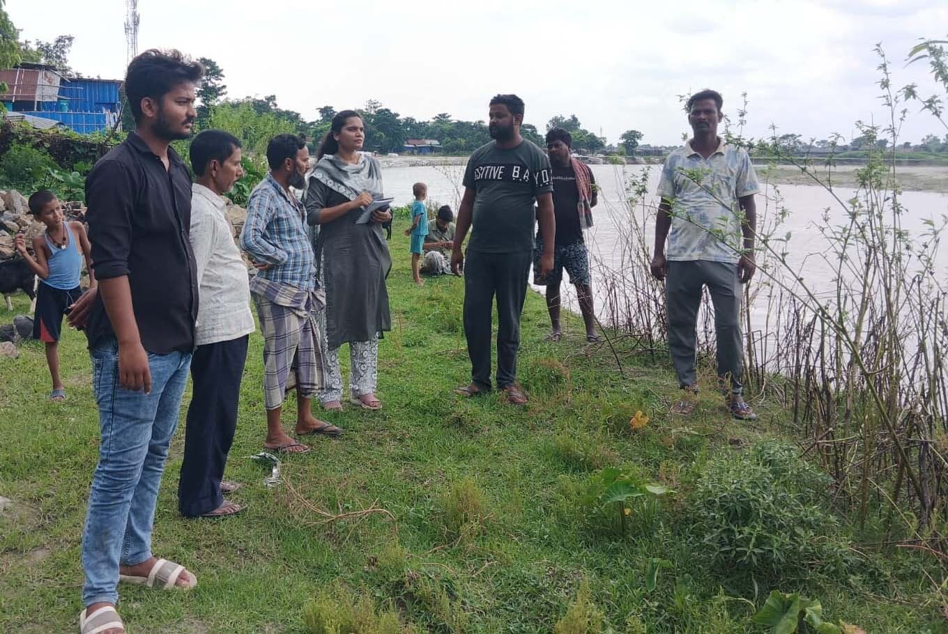 अधिकारियों ने लिया संभावित बाढ़ पूर्व तैयारियों का जायजा