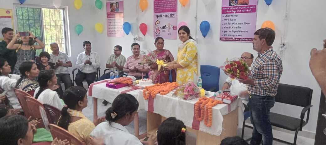 35 साल से सेवा की मिसाल रहीं एएनएम सावित्री को दी विदाई