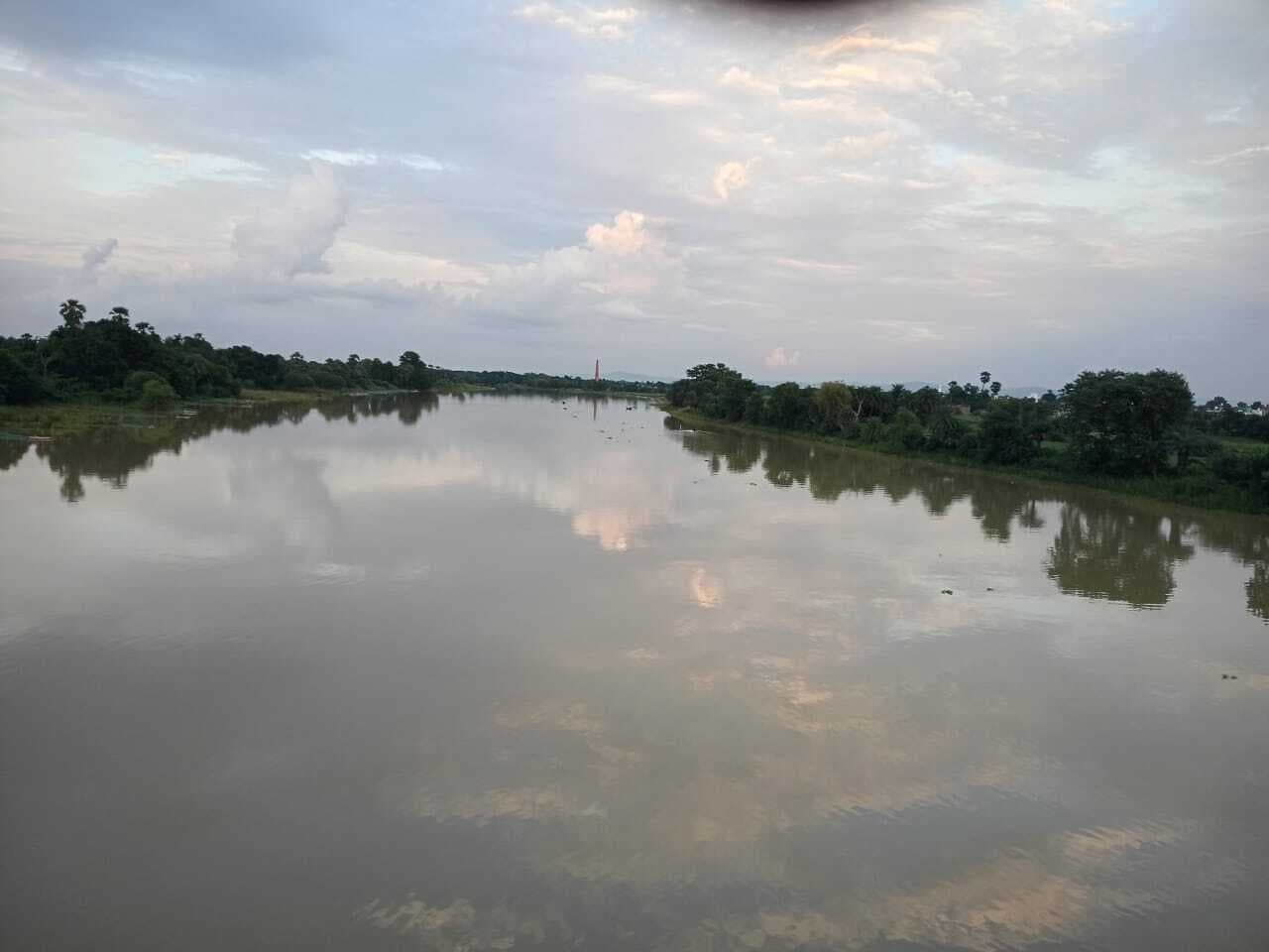 तीन जिलों को छूते हुए बालगुदर गांव स्थित हरूहर नदी किनारे बनेगा तटबंध